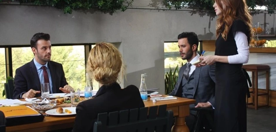 Кадр из Любовь напрокат 1 сезон 24 серия