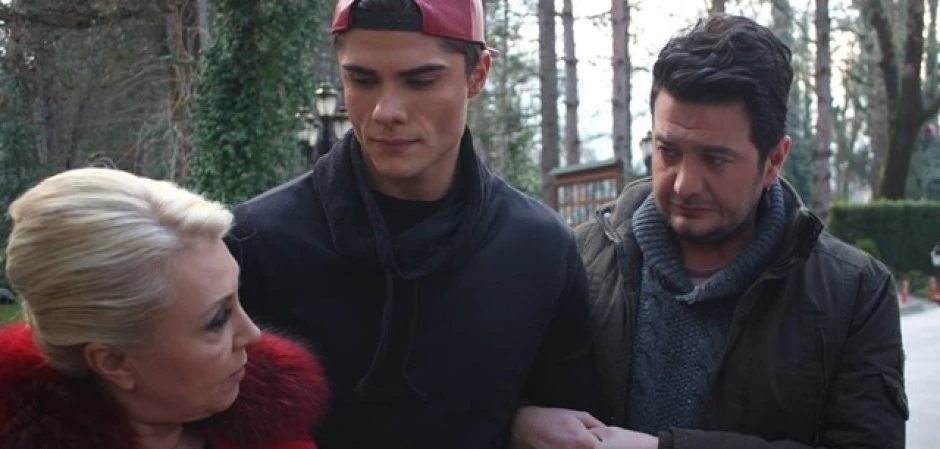 Кадр из Любовь напрокат 1 сезон 31 серия