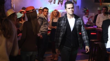 Кадр из Любовь напрокат 1 сезон 30 серия