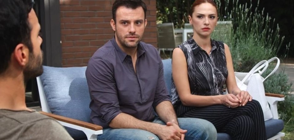 Кадр из Любовь напрокат 1 сезон 52 серия