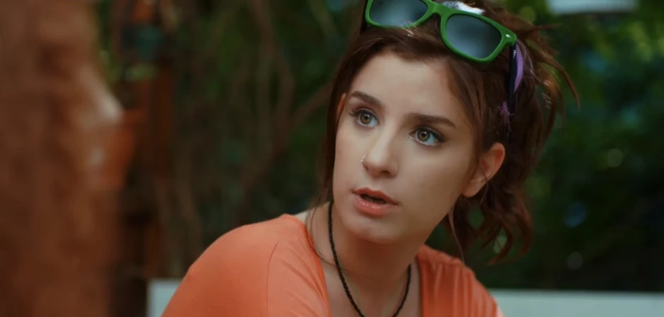 Кадр из Любовь напрокат 1 сезон 1 серия