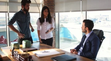 Кадр из Любовь напрокат 1 сезон 25 серия