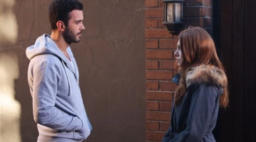 Кадр из Любовь напрокат 1 сезон 23 серия