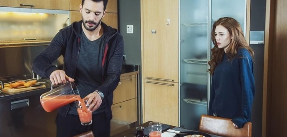 Кадр из Любовь напрокат 2 сезон 64 серия